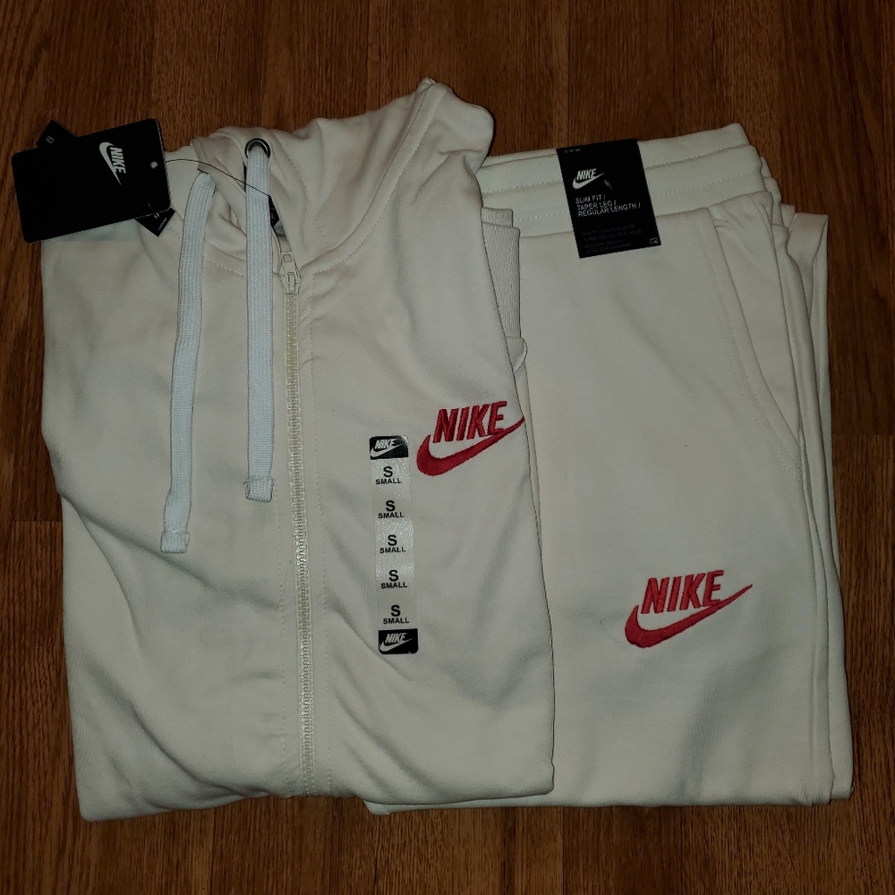 Nike Jogger Set